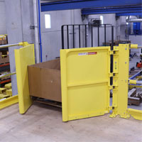 photo of self-closing pallet gate